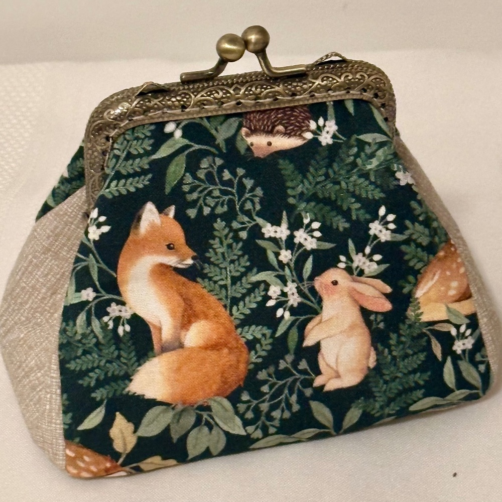 Coin purse clutch with foxes, kiss lock purse, boho theme, woodland theme